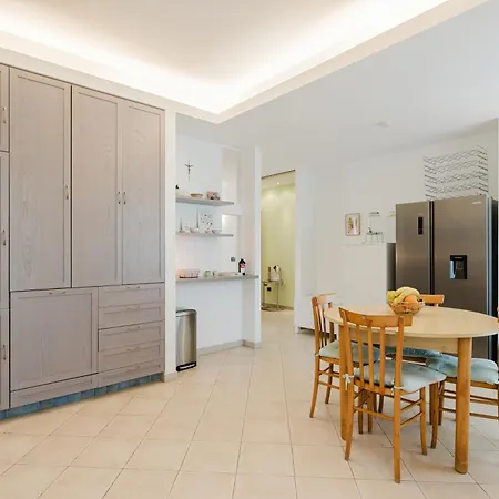 Botanica, Piscina Privata E Relax Villa *